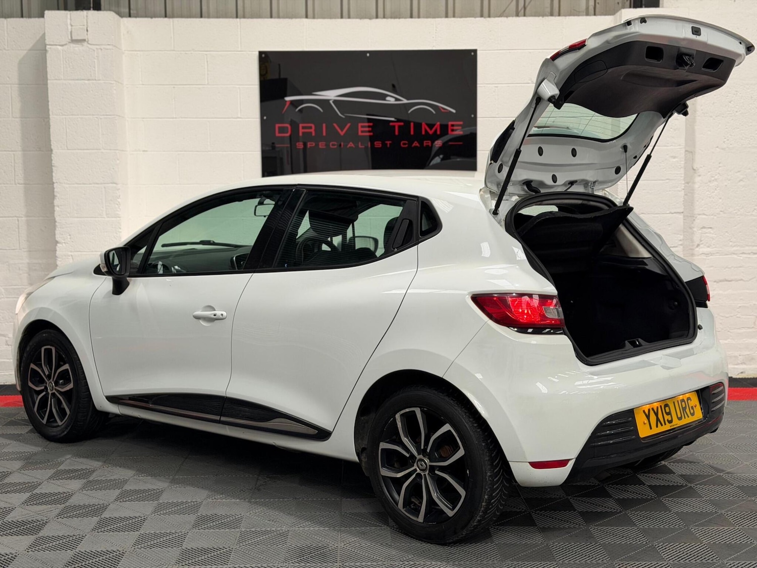 Used Renault Clio 2019 for sale - 78019402: Photo 6