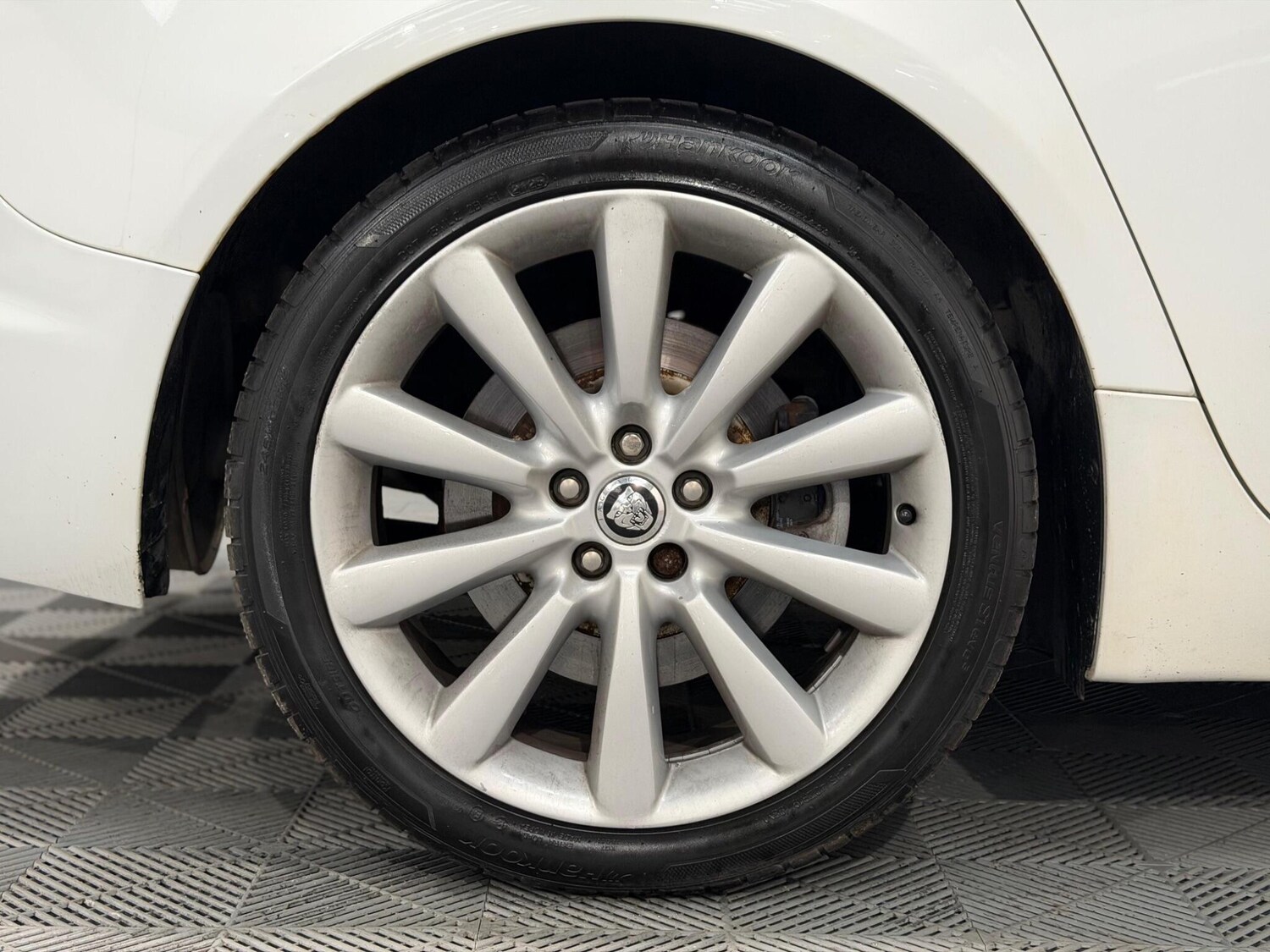 Used Jaguar XF 2013 for sale - 77909687: Photo 27