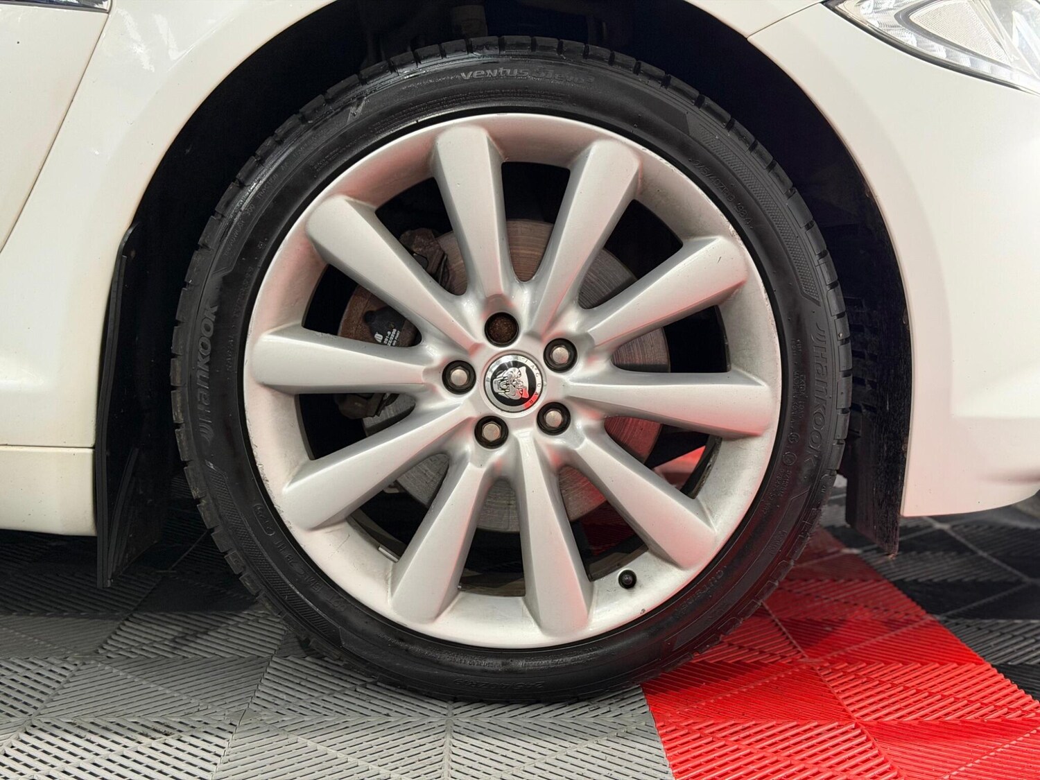 Used Jaguar XF 2013 for sale - 77909687: Photo 28