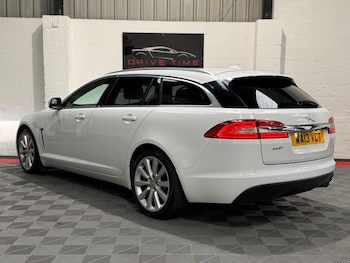 Used Jaguar XF 2013 for sale - 77909687: Photo