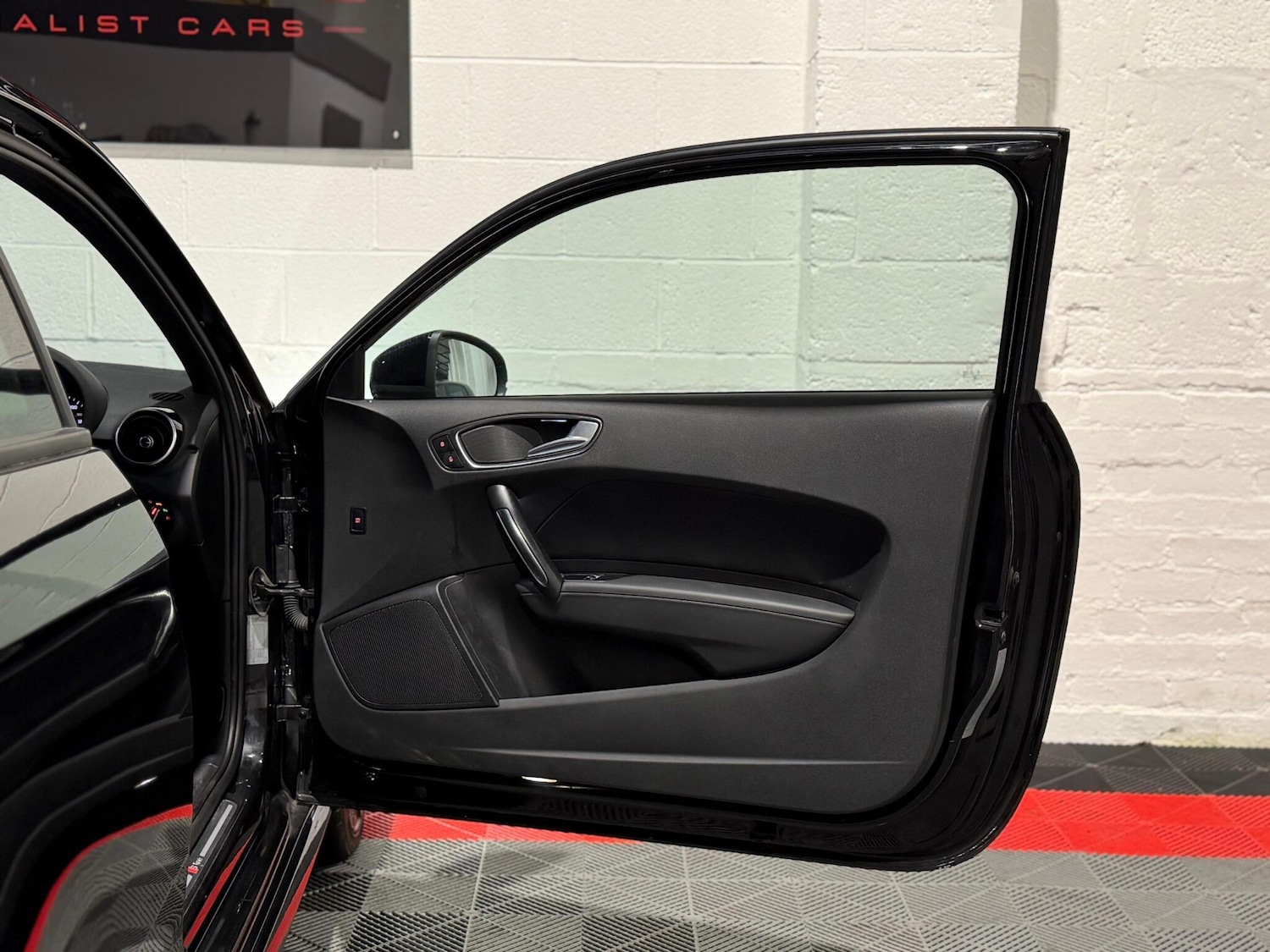 Used Audi A1 2015 for sale - 77331505: Photo 17