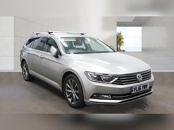 Used Volkswagen Passat 2016 for sale - 79188878: Photo