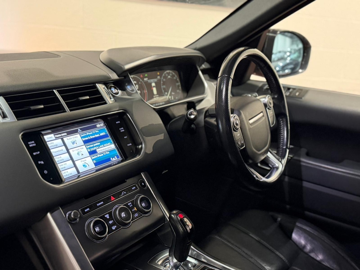 Used Land Rover Range Rover Sport 2014 for sale - 77331355: Photo 18