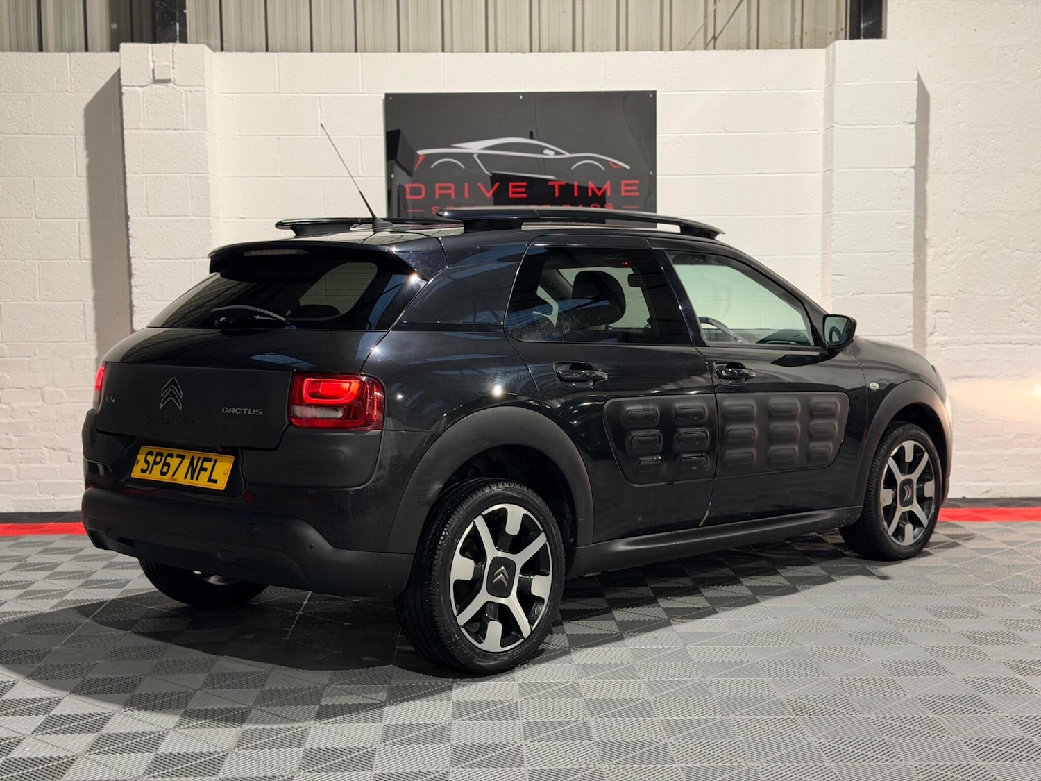 Used Citroen C4 Cactus 2017 for sale - 76780830: Photo 13
