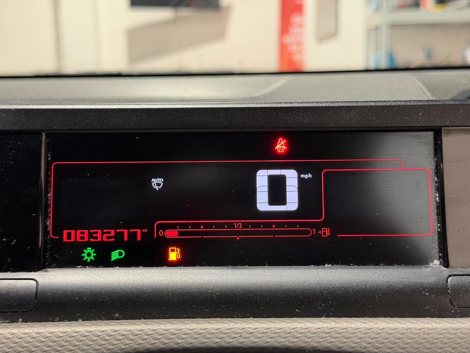 Used Citroen C4 Cactus 2017 for sale - 76780830: Photo 27