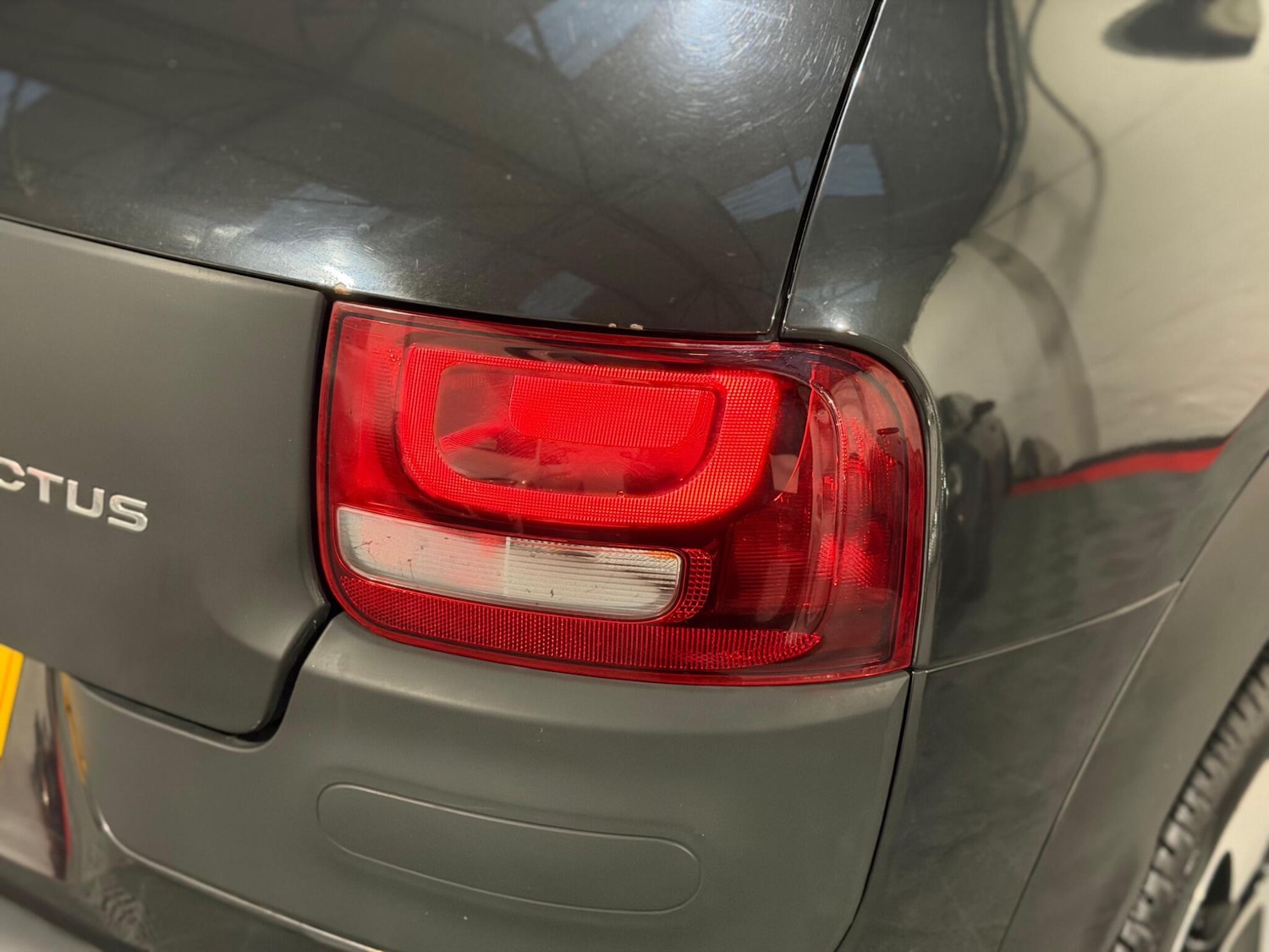 Used Citroen C4 Cactus 2017 for sale - 76780830: Photo 33