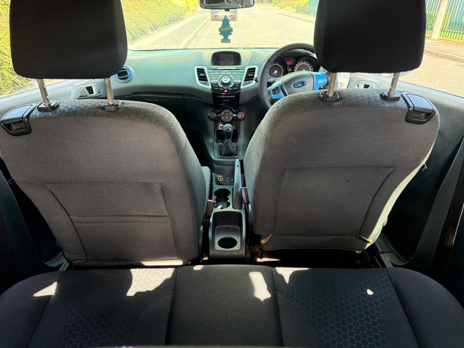 Vehicle 29