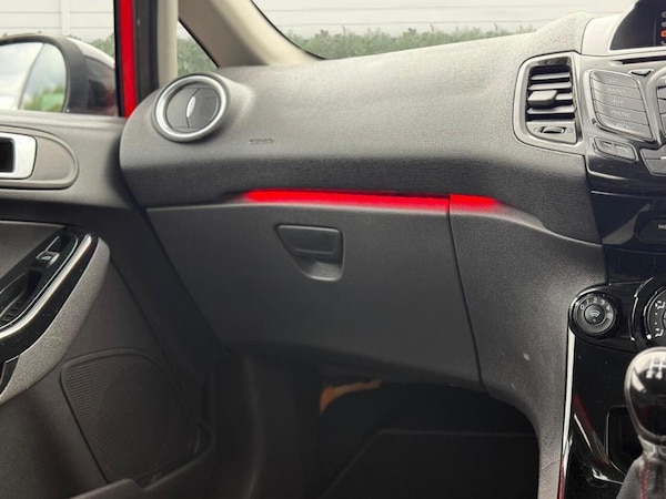 Used Ford Fiesta 2015 for sale - 76239600: Photo 12