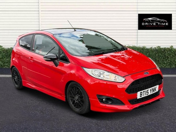 Used Ford Fiesta 2015 for sale - 76239600: Photo 1
