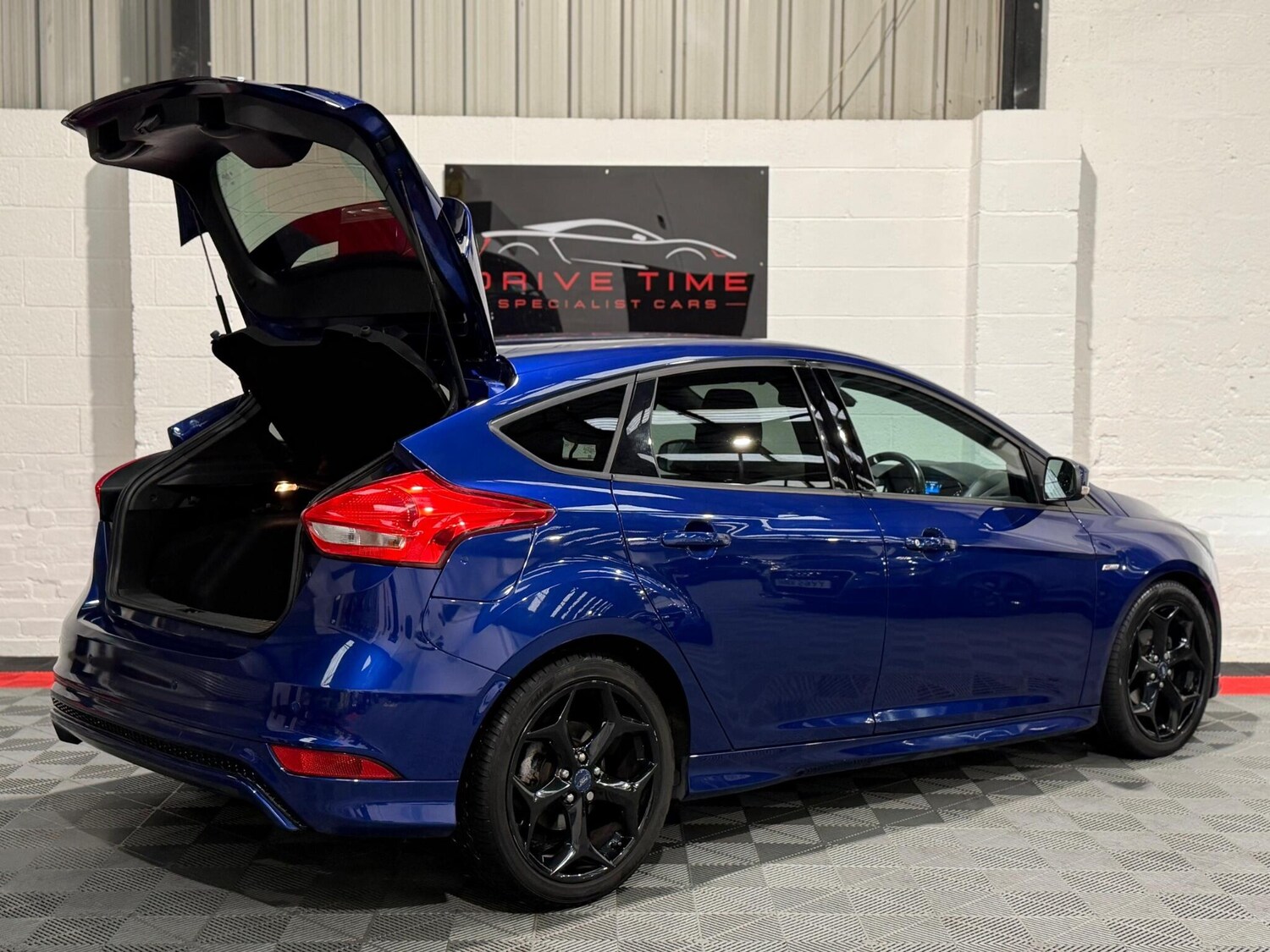 Used Ford Focus 2016 for sale - 78033828: Photo 8