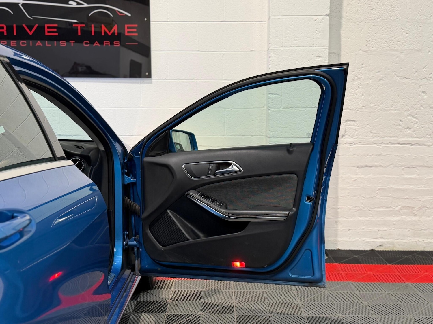 Used Mercedes-Benz A-Class for sale - 77229360: Photo 26