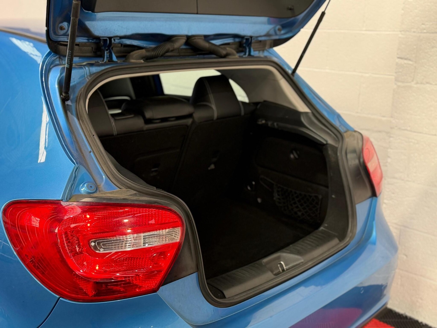 Used Mercedes-Benz A-Class for sale - 77229360: Photo 36