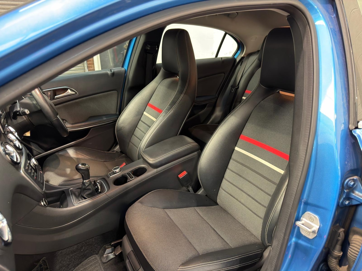 Used Mercedes-Benz A-Class for sale - 77229360: Photo 39