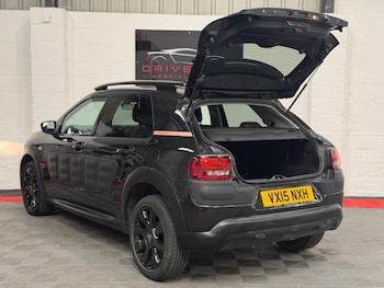 Used Citroen C4 Cactus 2015 for sale - 79508586: Photo