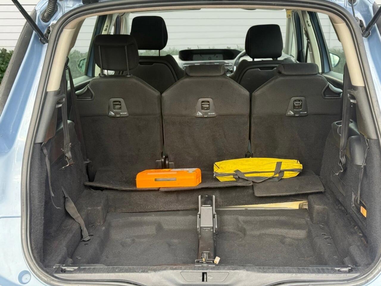 Used Citroen C4 Grand Picasso 2015 for sale - 76326875: Photo 25