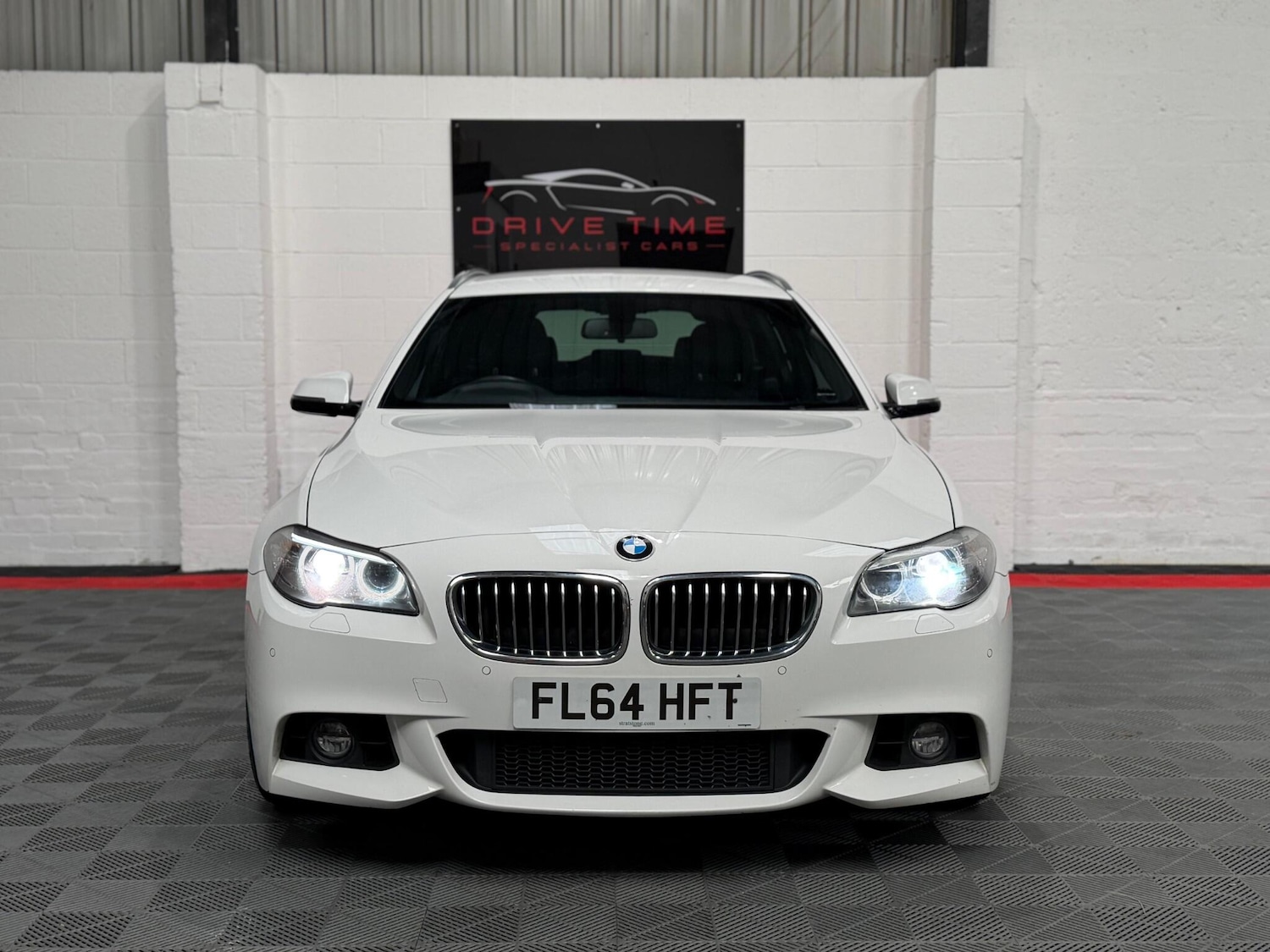 Used BMW 5 Series 2014 for sale - 78157852: Photo 2