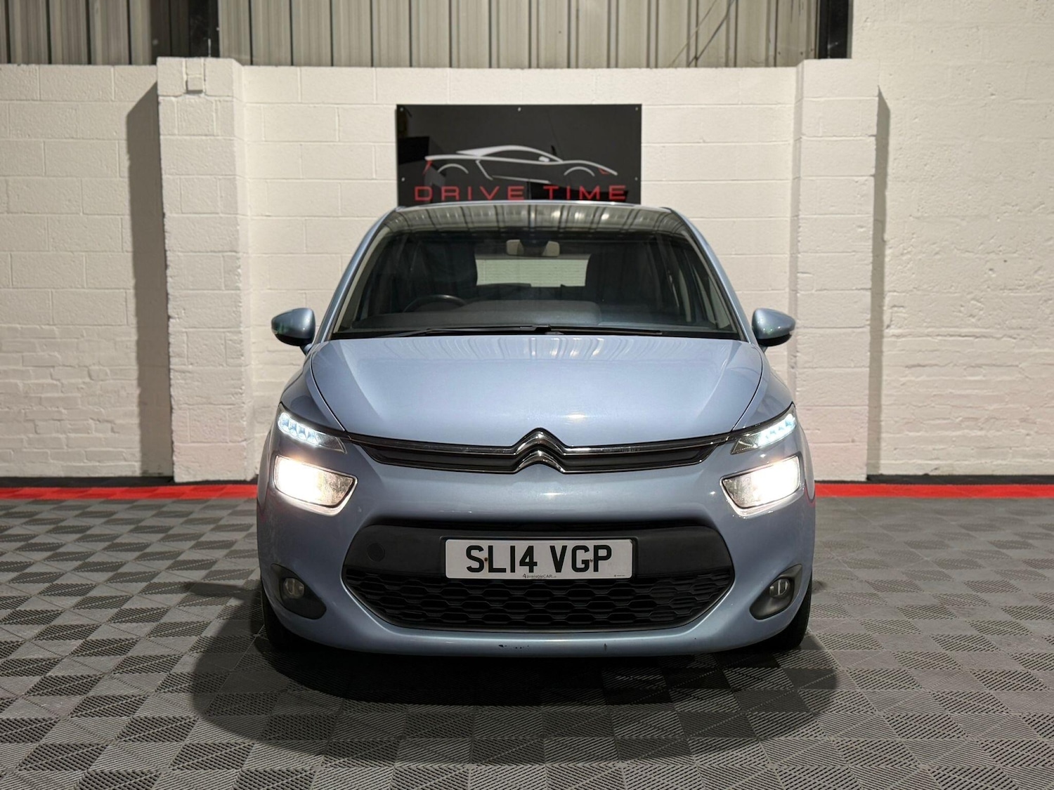 Used Citroen C4 Picasso 2014 for sale - 77203779: Photo 2