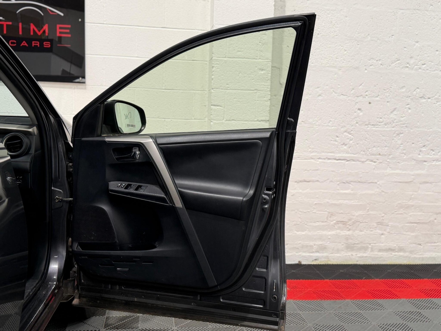 Used Toyota RAV4 2014 for sale - 78147883: Photo 12