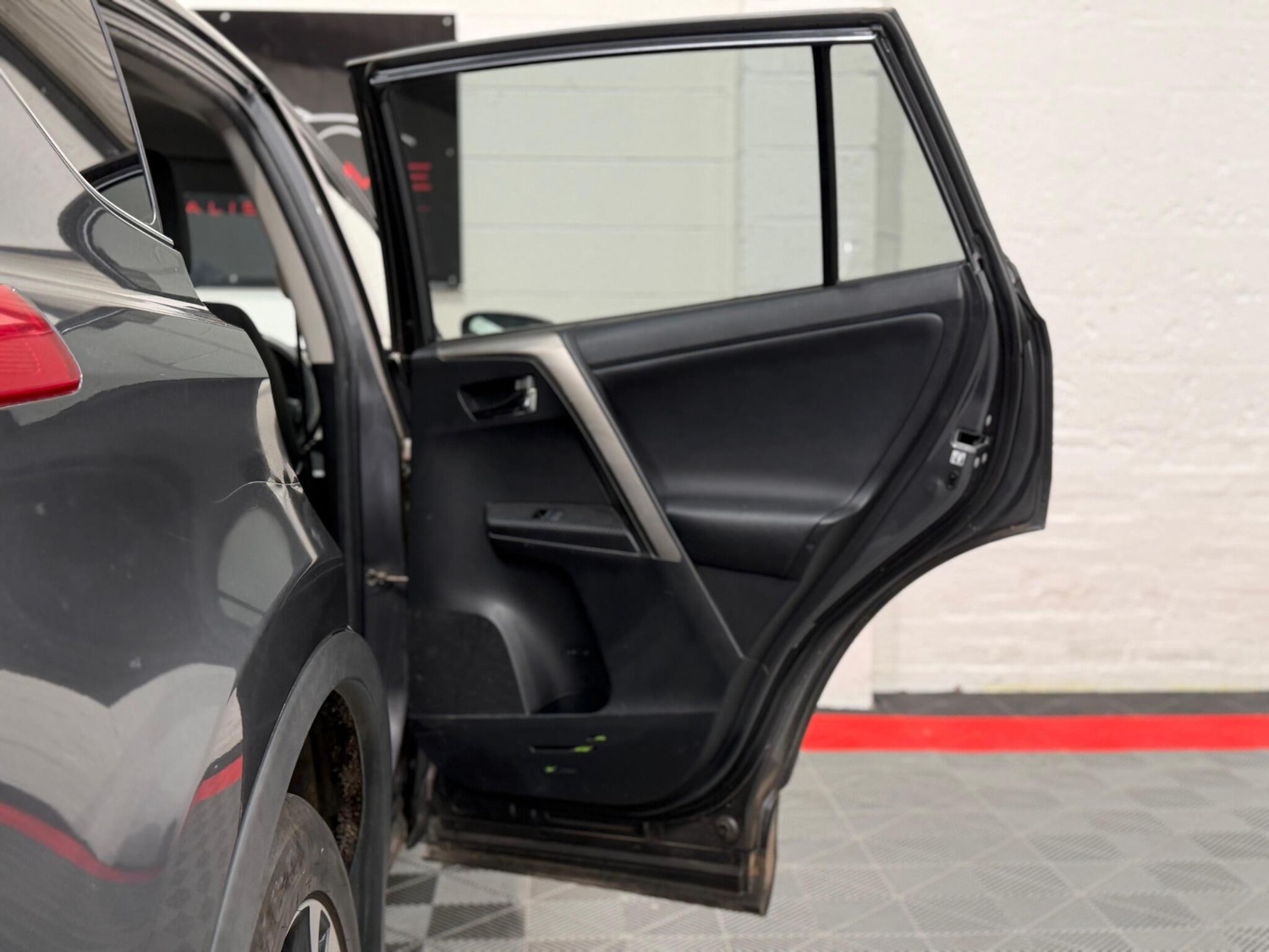 Used Toyota RAV4 2014 for sale - 78147883: Photo 21