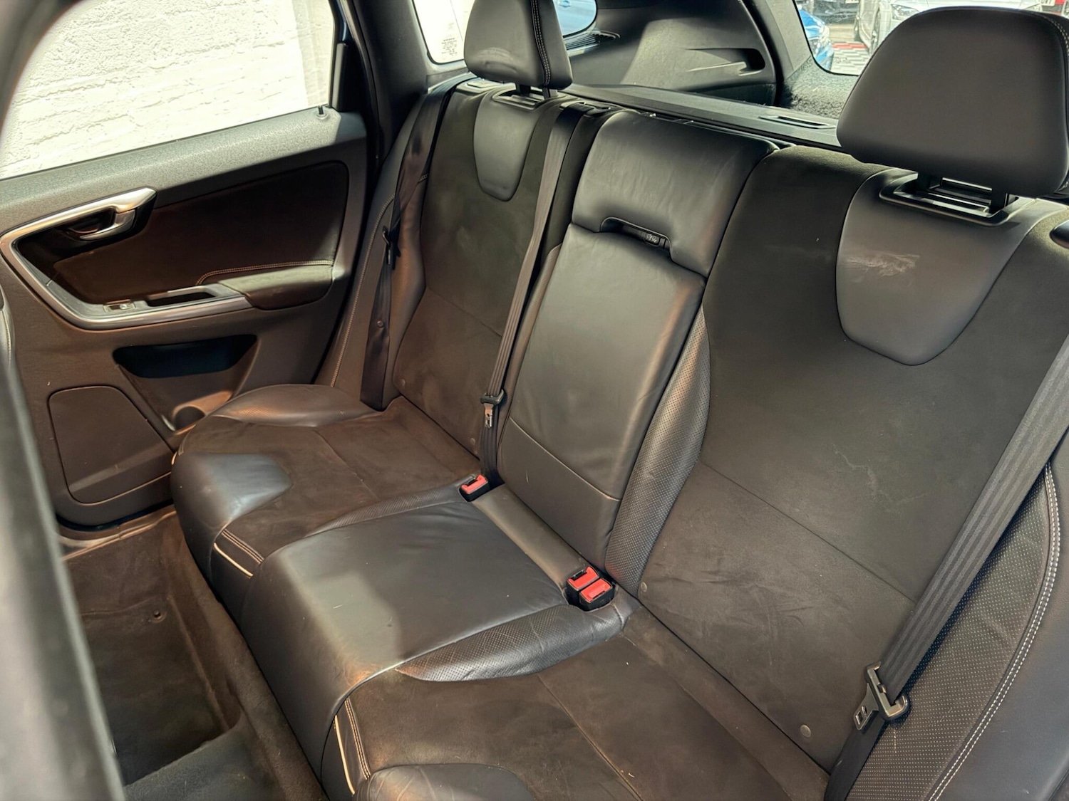 Used Volvo XC60 2015 for sale - 76781731: Photo 15