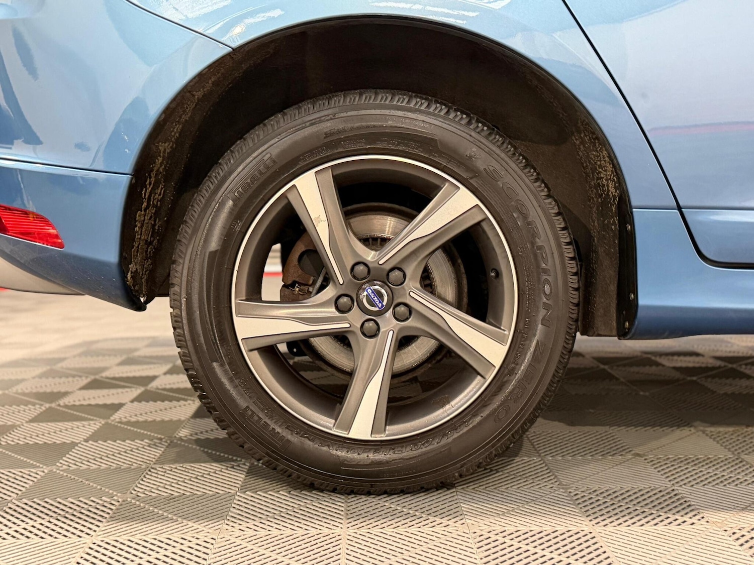 Used Volvo XC60 2015 for sale - 76781731: Photo 23