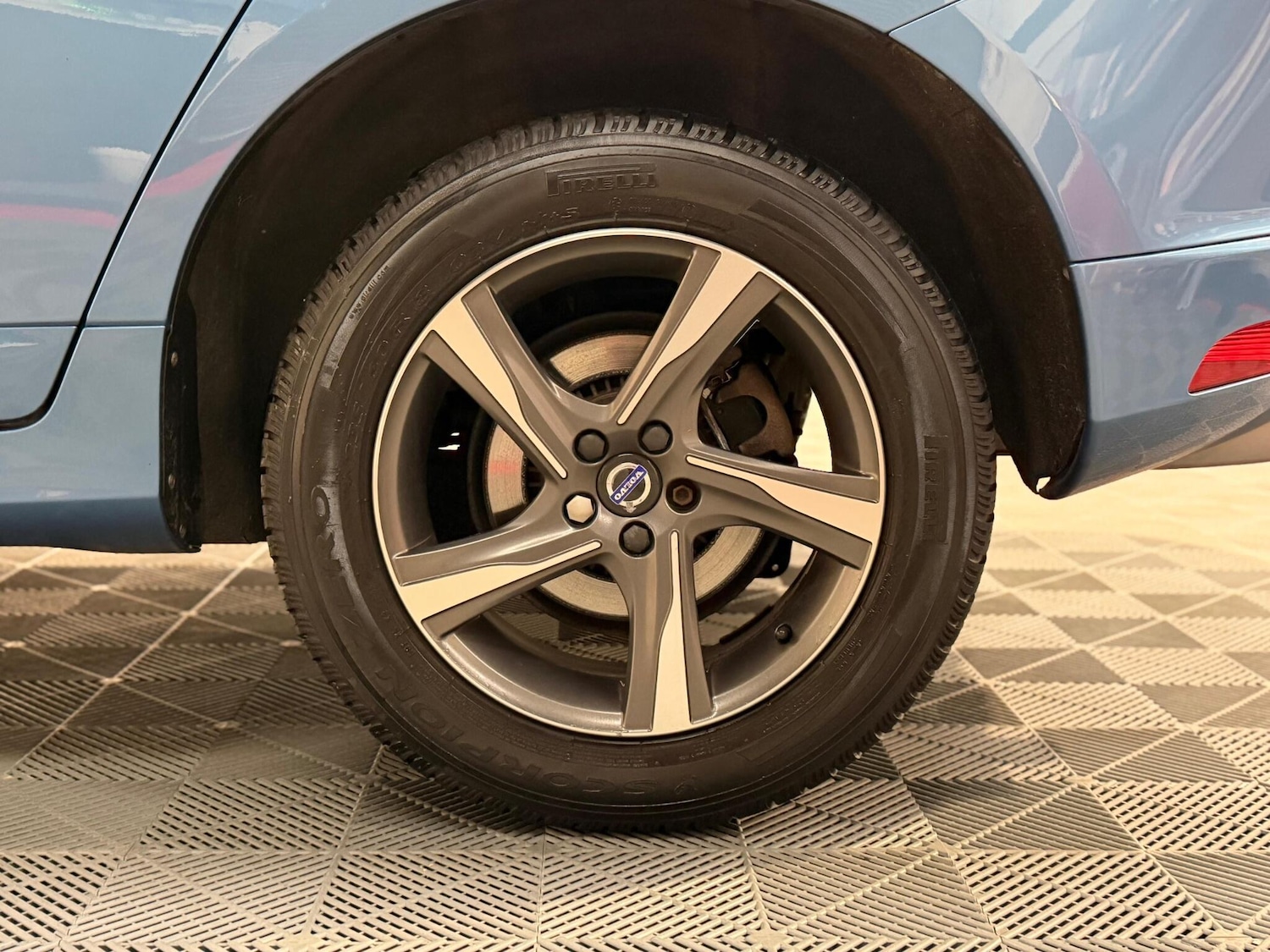 Used Volvo XC60 2015 for sale - 76781731: Photo 26