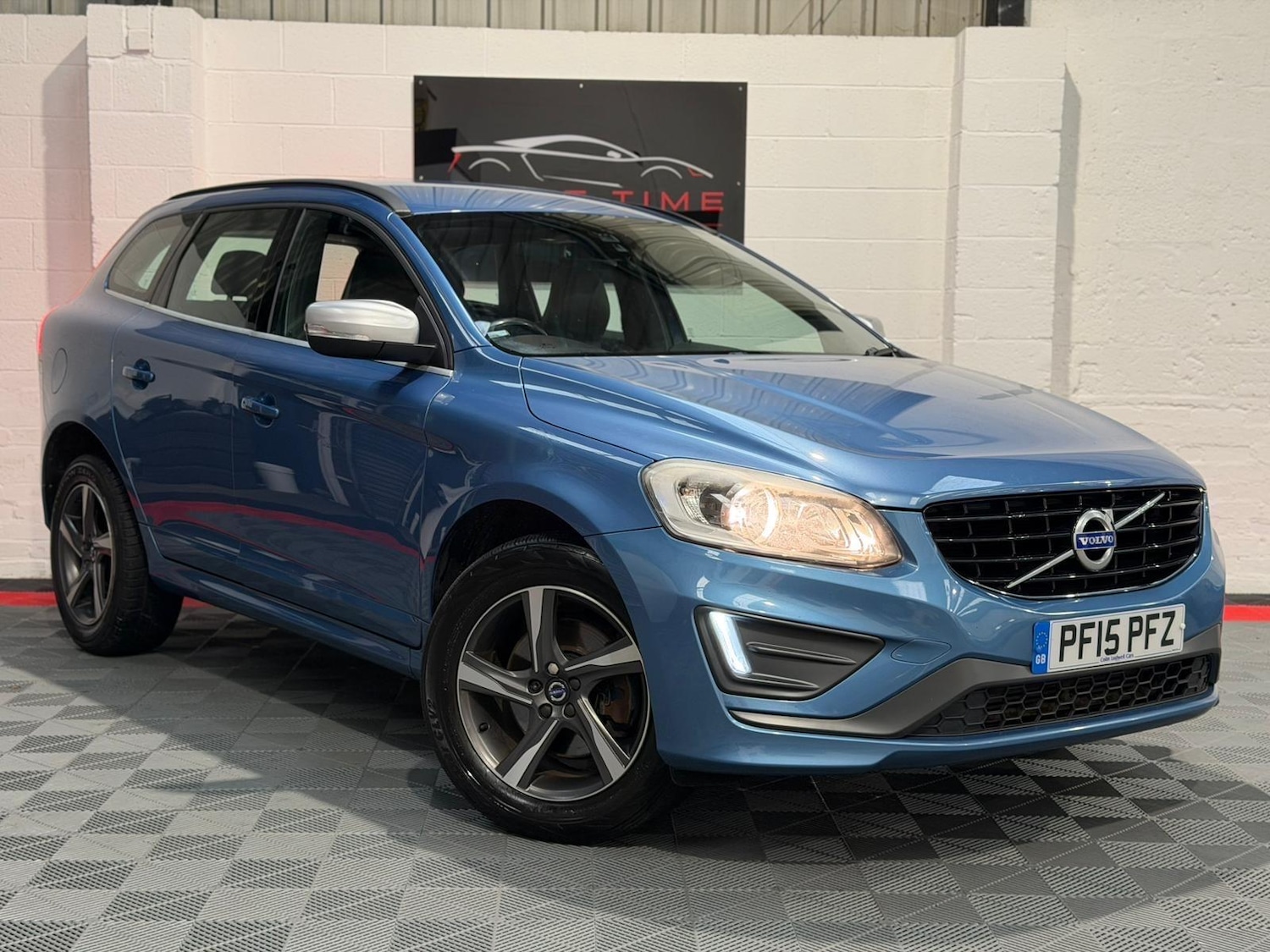 Used Volvo XC60 2015 for sale - 76781731: Photo 5
