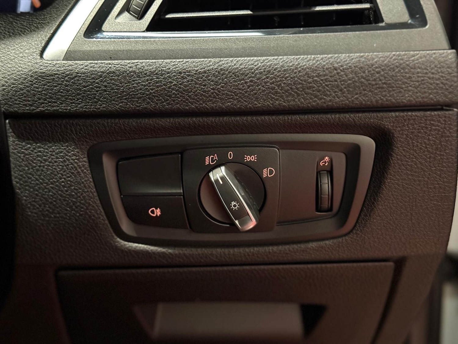 Used BMW M2 2018 for sale - 76370891: Photo 27