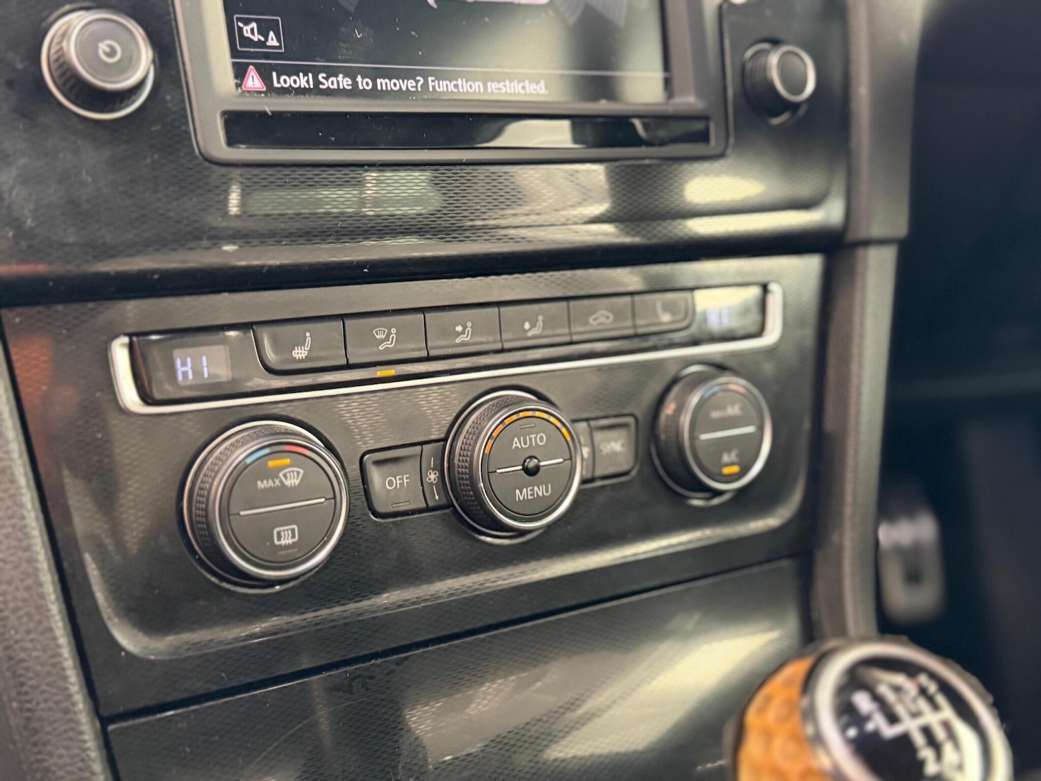 Used Volkswagen Golf for sale - 77598520: Photo 17