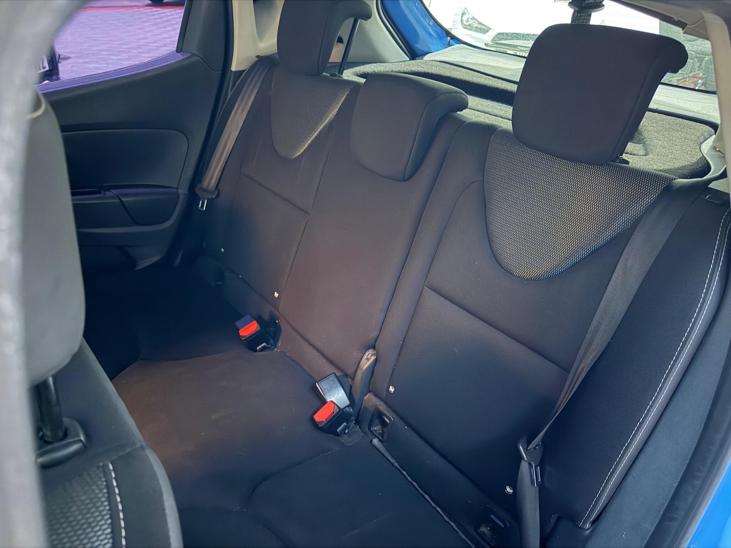 Used Renault Clio for sale - 76550147: Photo 17