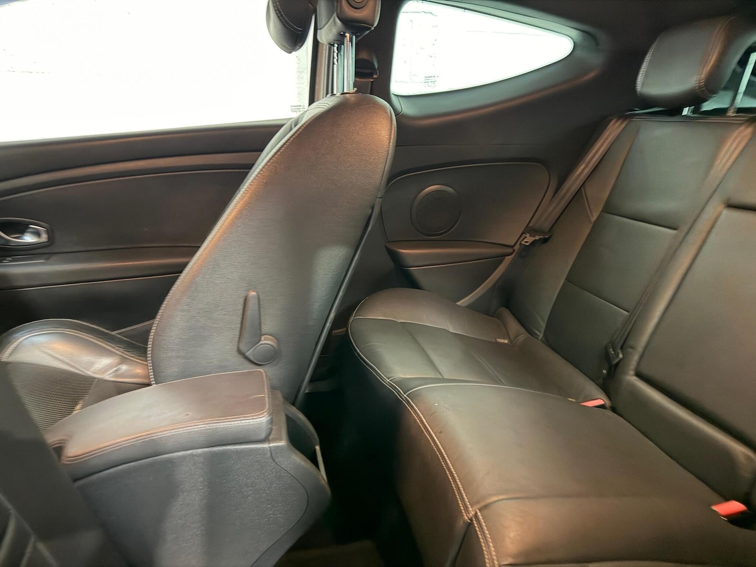 Used Renault Megane 2010 for sale - 77238125: Photo 18