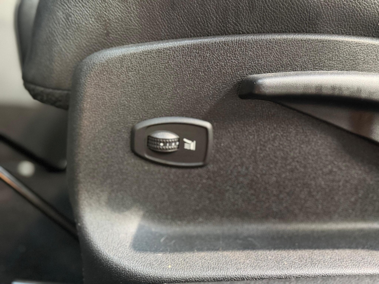 Used Renault Megane 2010 for sale - 77238125: Photo 23