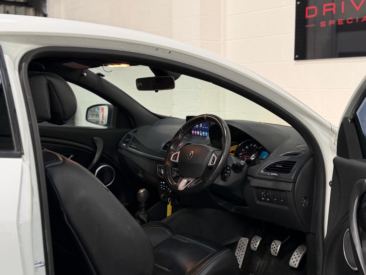 Used Renault Megane 2010 for sale - 77238125: Photo 45