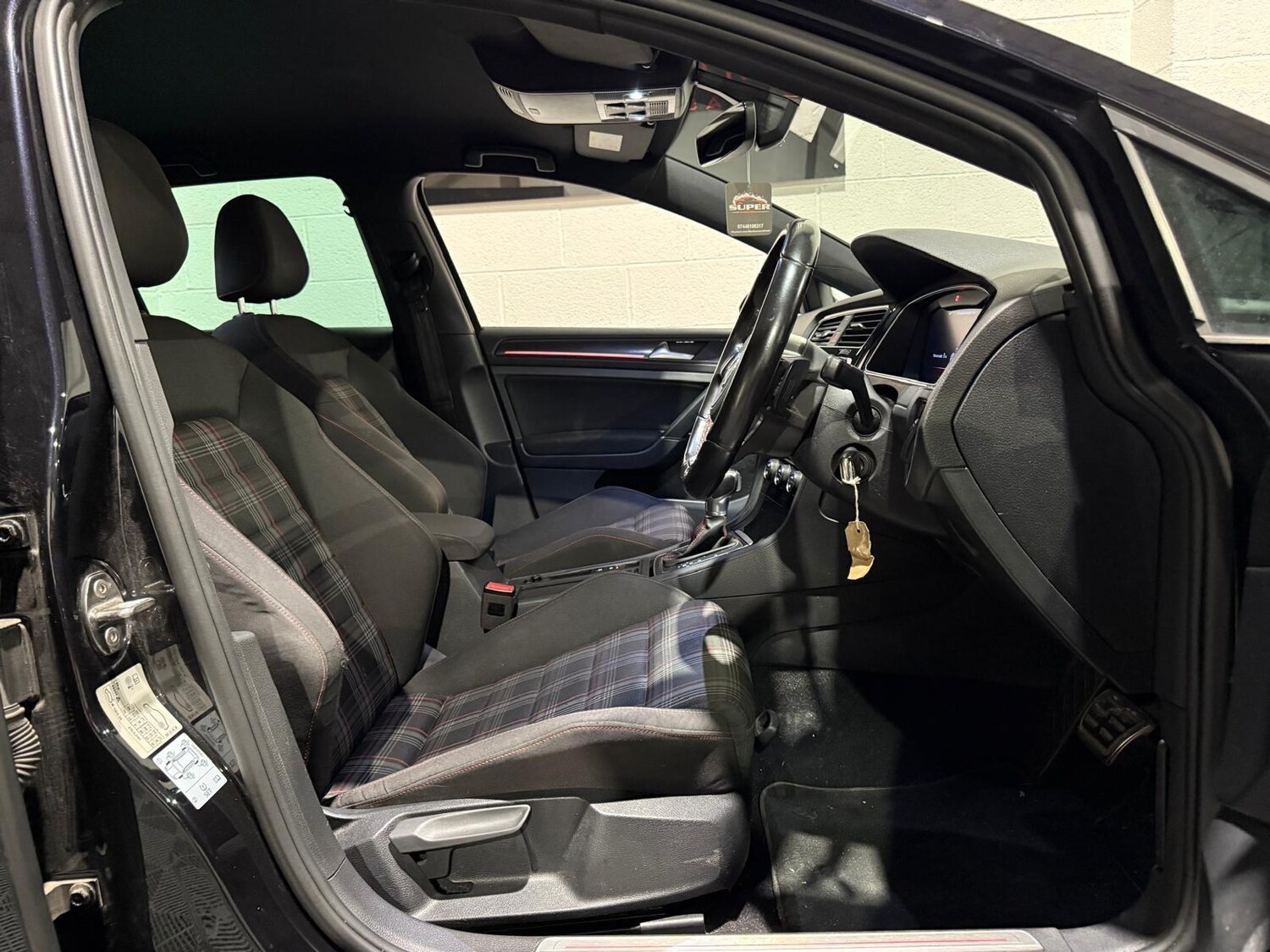 Used Volkswagen Golf 2017 for sale - 76306584: Photo 22