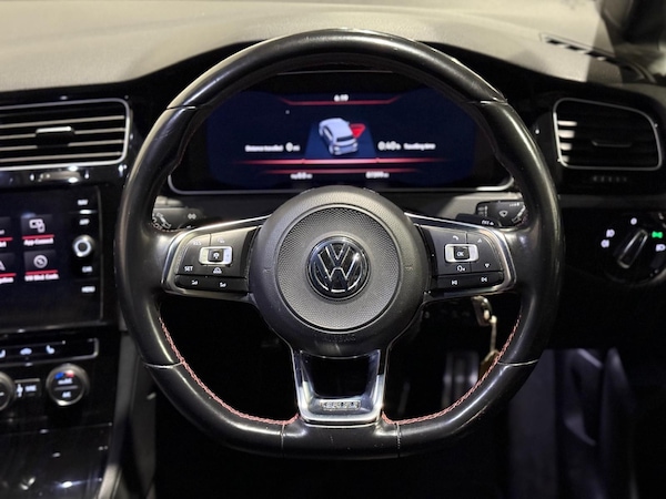 Used Volkswagen Golf 2017 for sale - 76306584: Photo 39