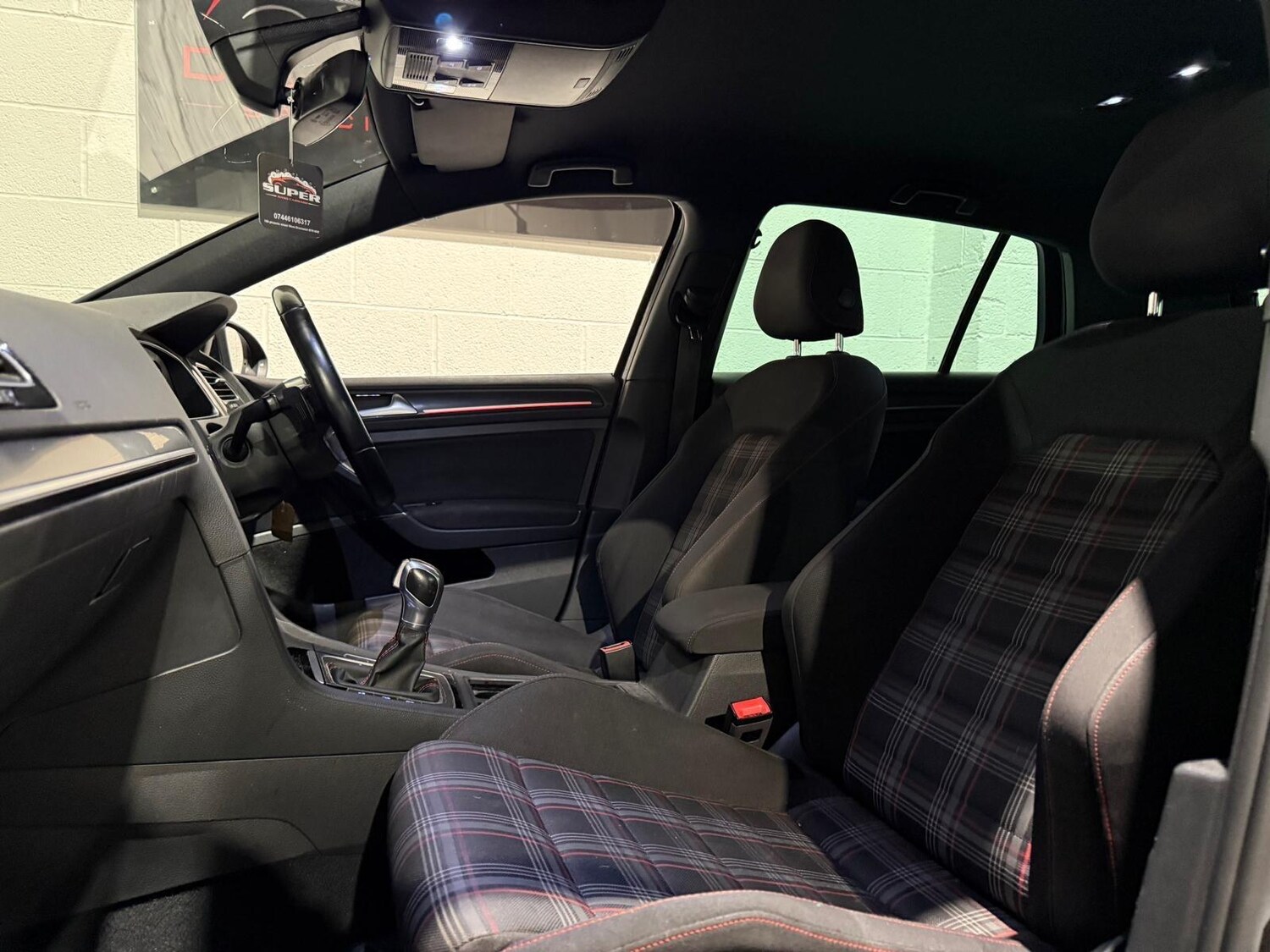 Used Volkswagen Golf 2017 for sale - 76306584: Photo 41