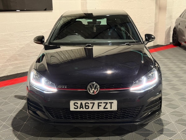 Used Volkswagen Golf 2017 for sale - 76306584: Photo 4