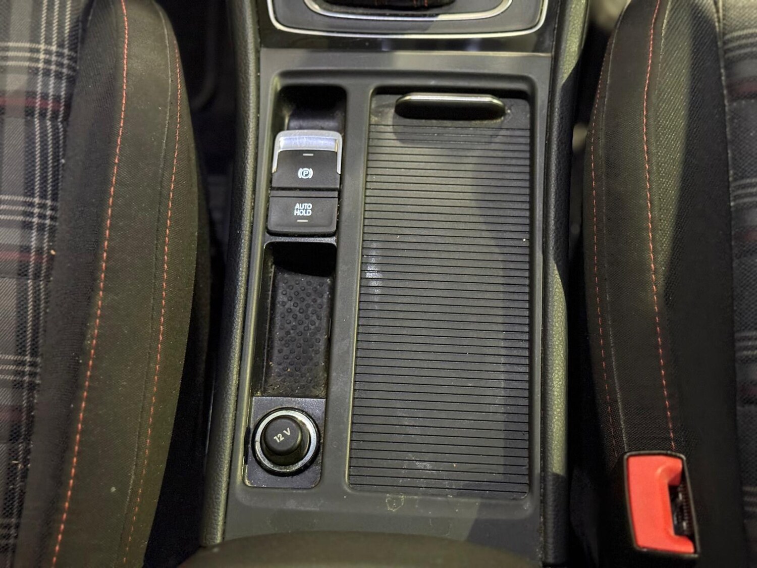 Used Volkswagen Golf 2017 for sale - 76306584: Photo 50