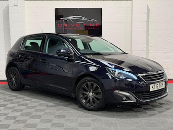 Used Peugeot 308 2016 for sale - 78902200: Photo