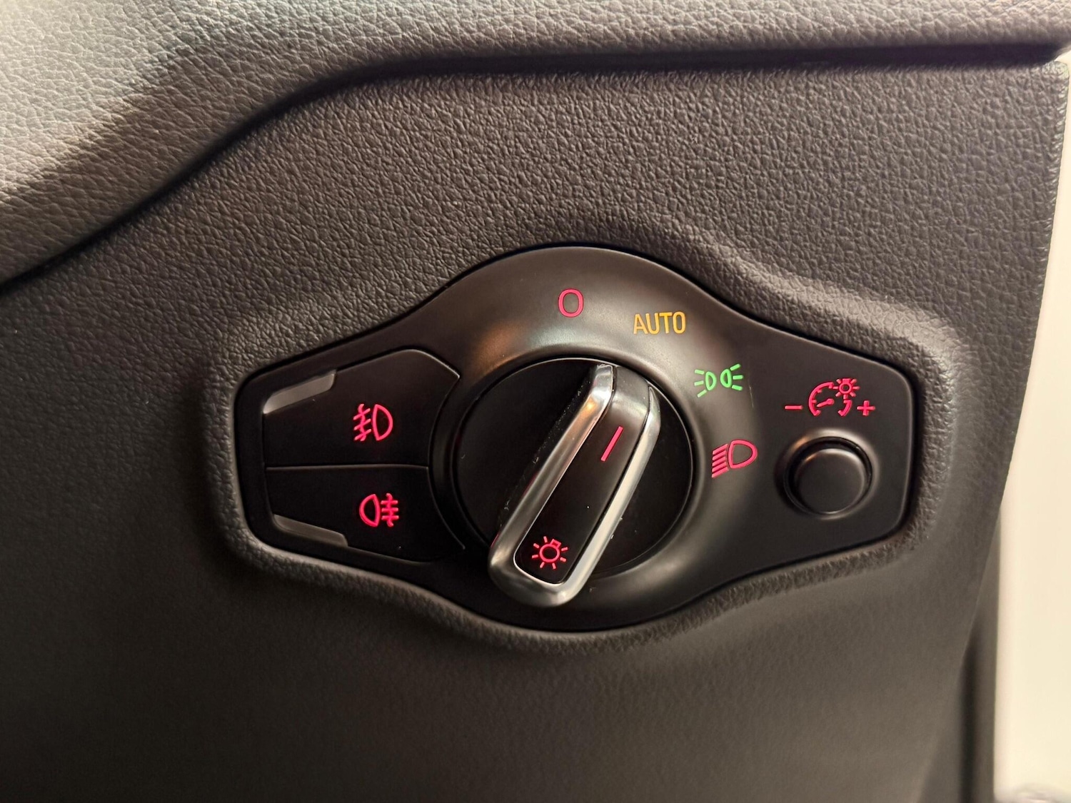 Used Audi Q5 2013 for sale - 77646583: Photo 21