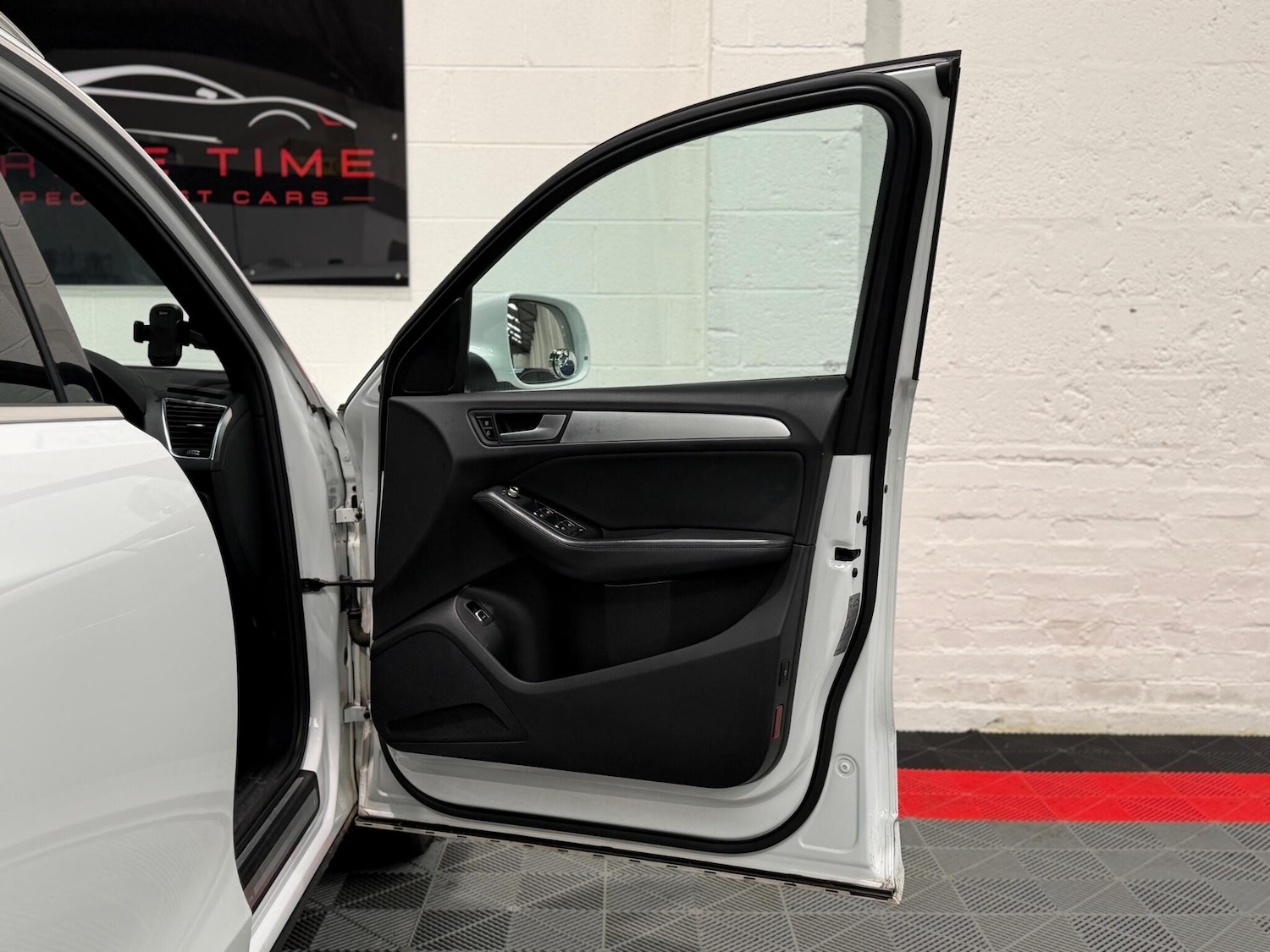 Used Audi Q5 2013 for sale - 77646583: Photo 24