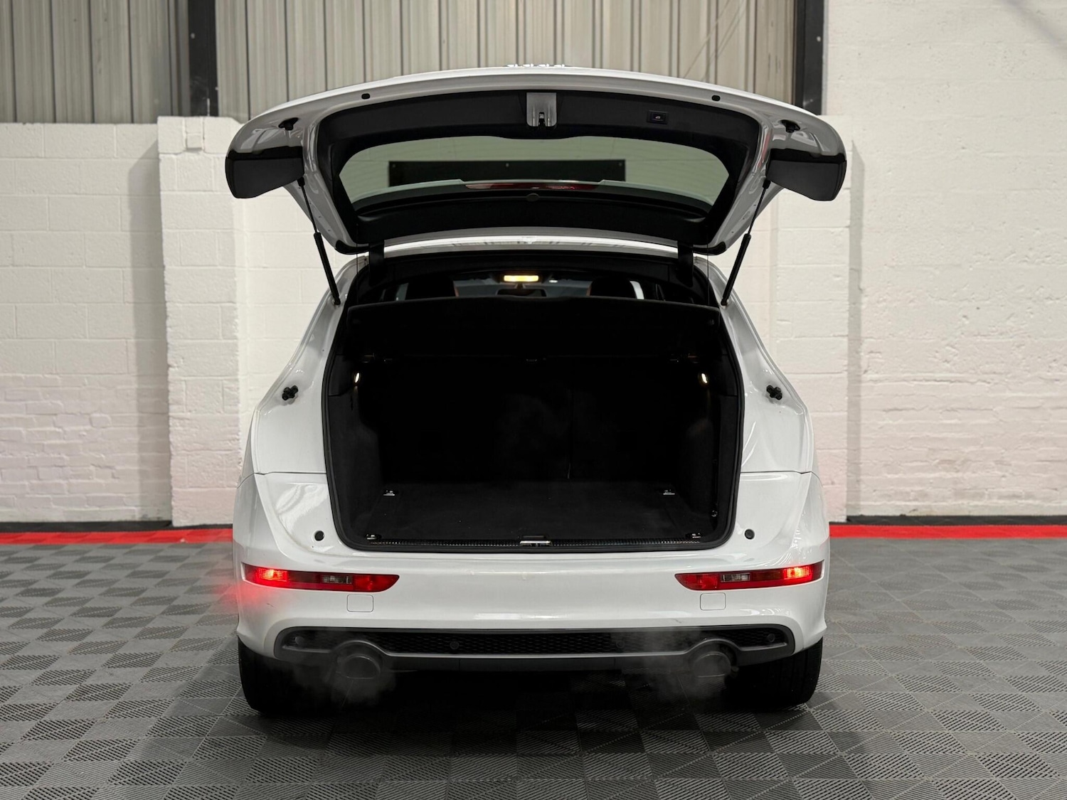 Used Audi Q5 2013 for sale - 77646583: Photo 37