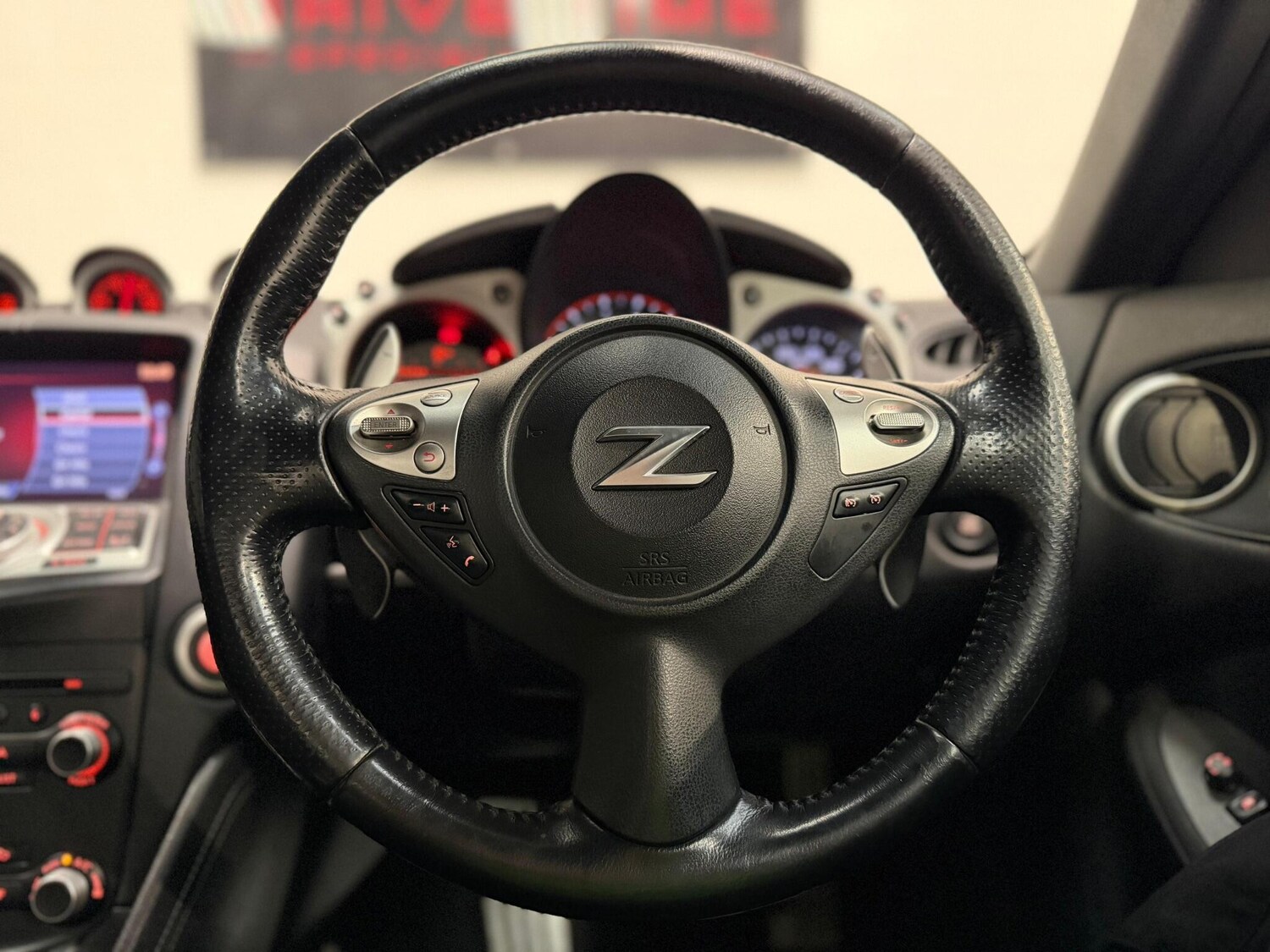 Used Nissan 370 Z for sale - 77723773: Photo 26