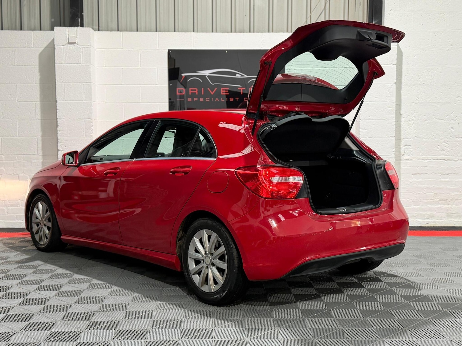 Used Mercedes-Benz A-Class for sale - 77784161: Photo 4