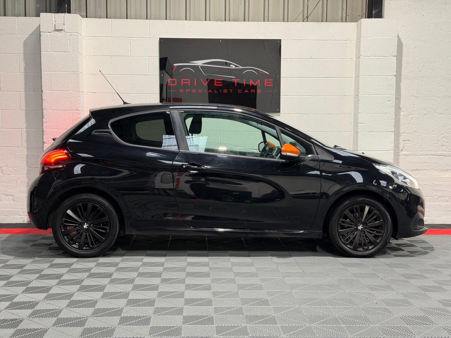 Used Peugeot 208 2017 for sale - 76765694: Photo 14