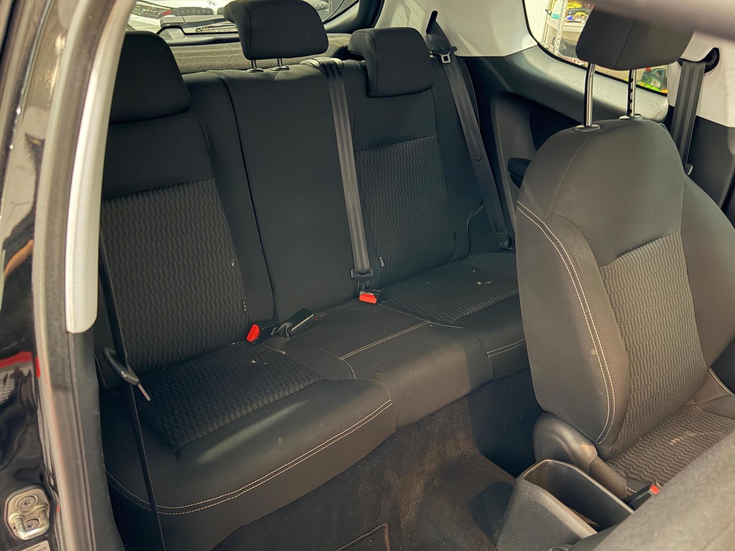 Used Peugeot 208 2017 for sale - 76765694: Photo 19