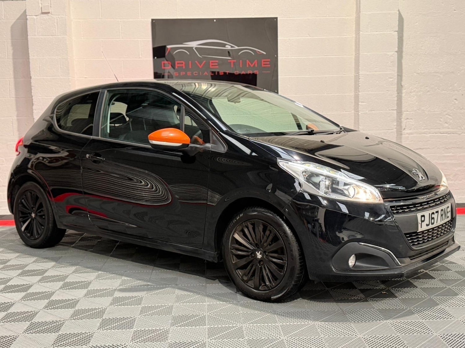 Used Peugeot 208 2017 for sale - 76765694: Photo 6