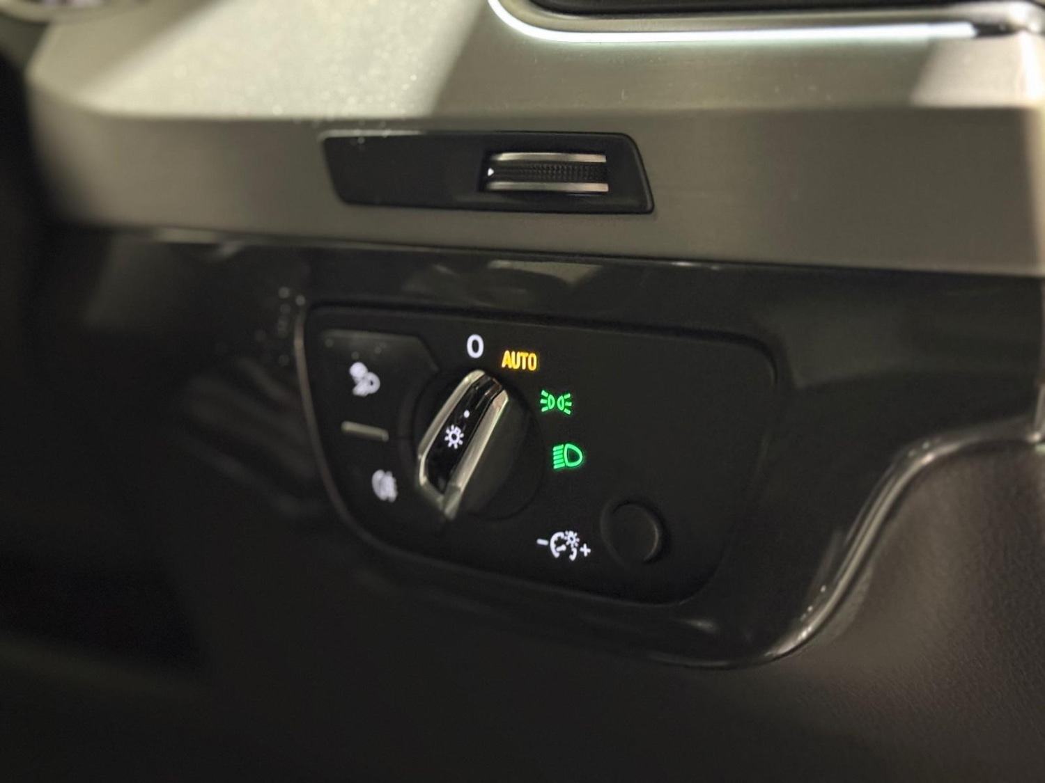 Used Audi Q7 2016 for sale - 76283952: Photo 25