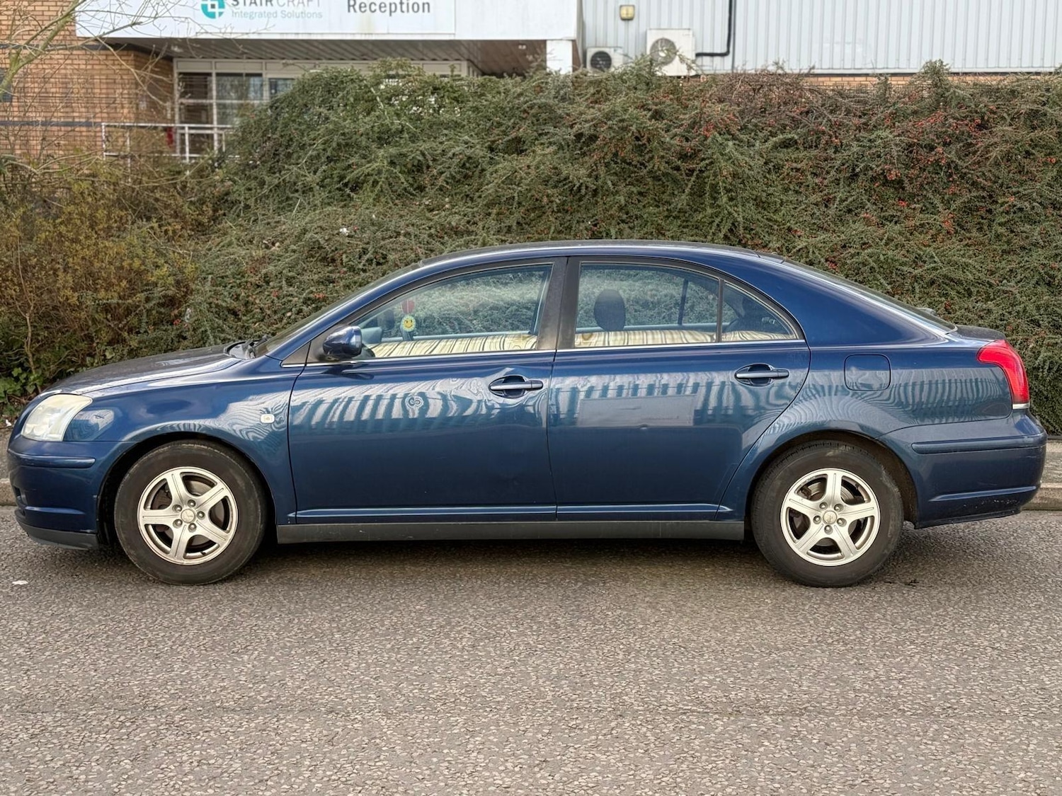 Used Toyota Avensis 2005 for sale - 77852760: Photo 5