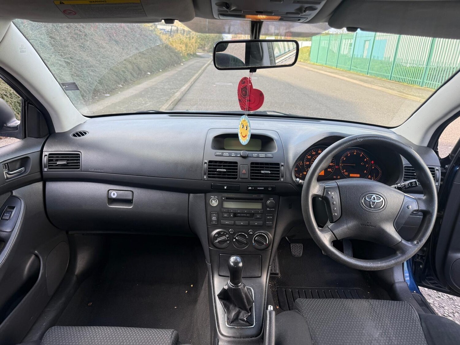 Used Toyota Avensis 2005 for sale - 77852760: Photo 9